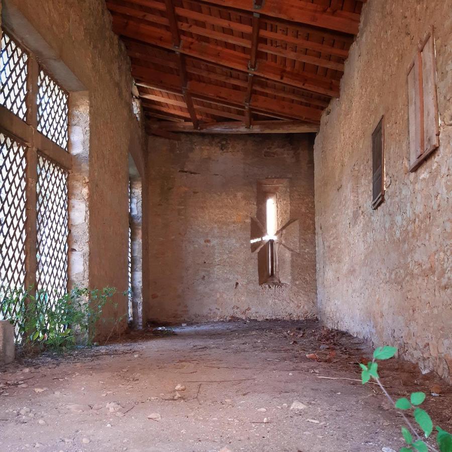Château de Fabiargues Saint-Ambroix Extérieur photo