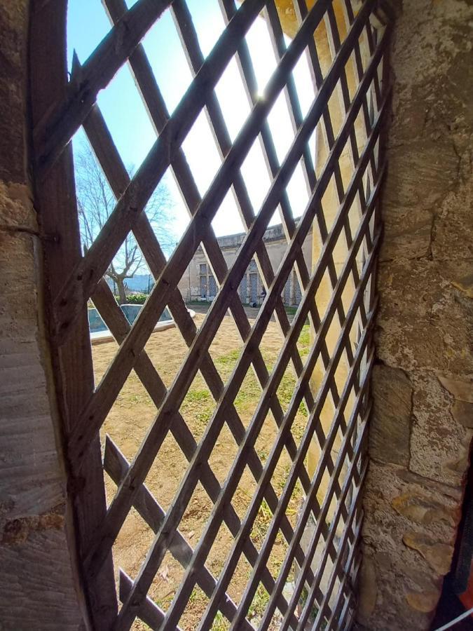 Château de Fabiargues Saint-Ambroix Extérieur photo